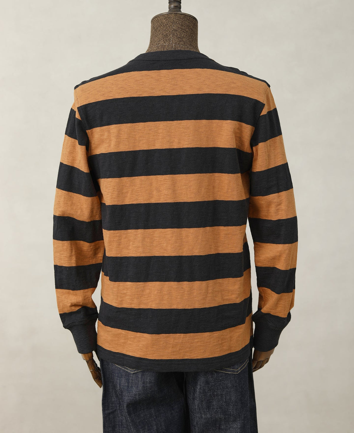 Black Orange Stripe T-Shirt – Collar Detail | Ghosts Vintage